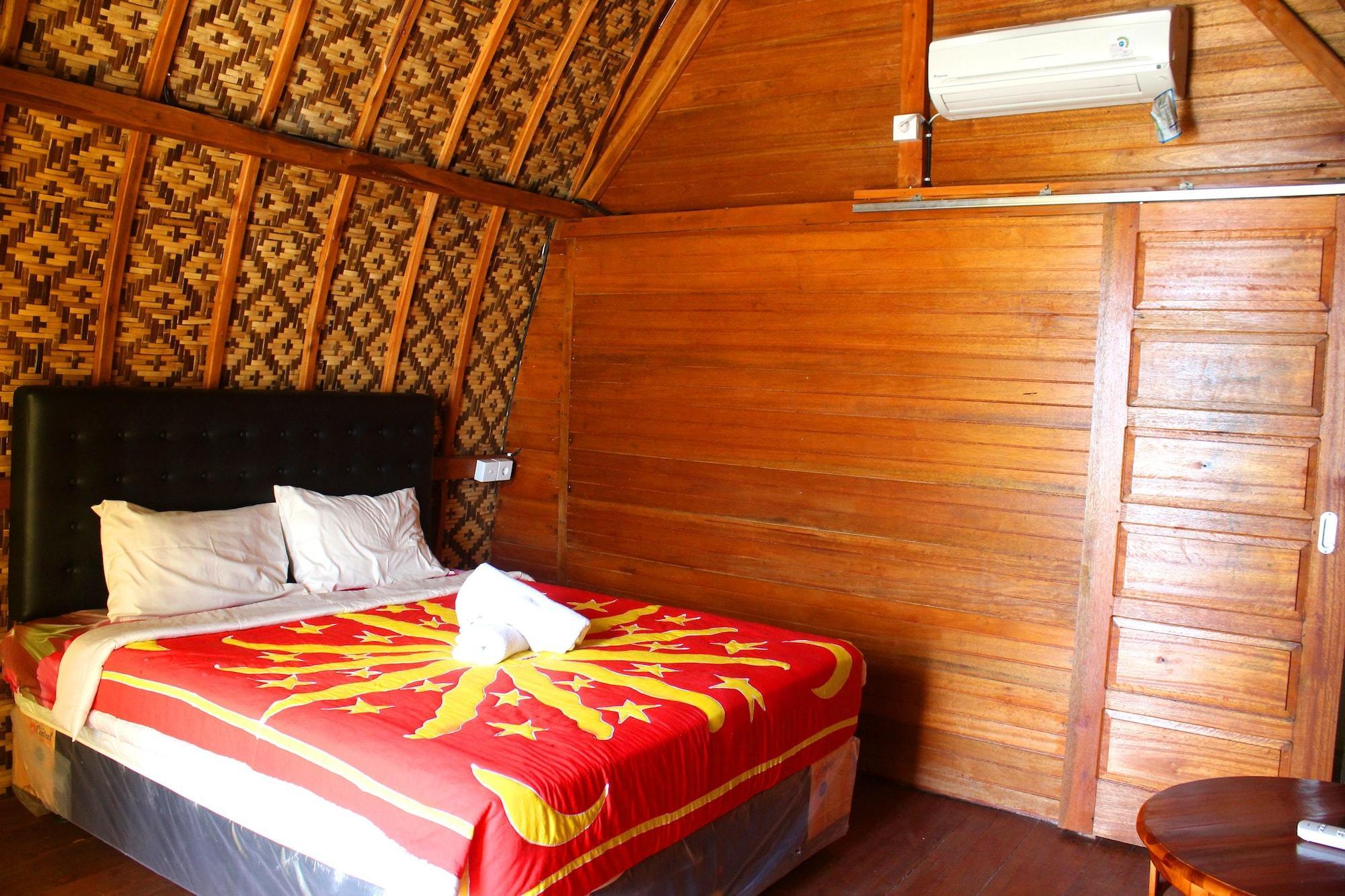 Road Beach Homestay Ped Exterior photo